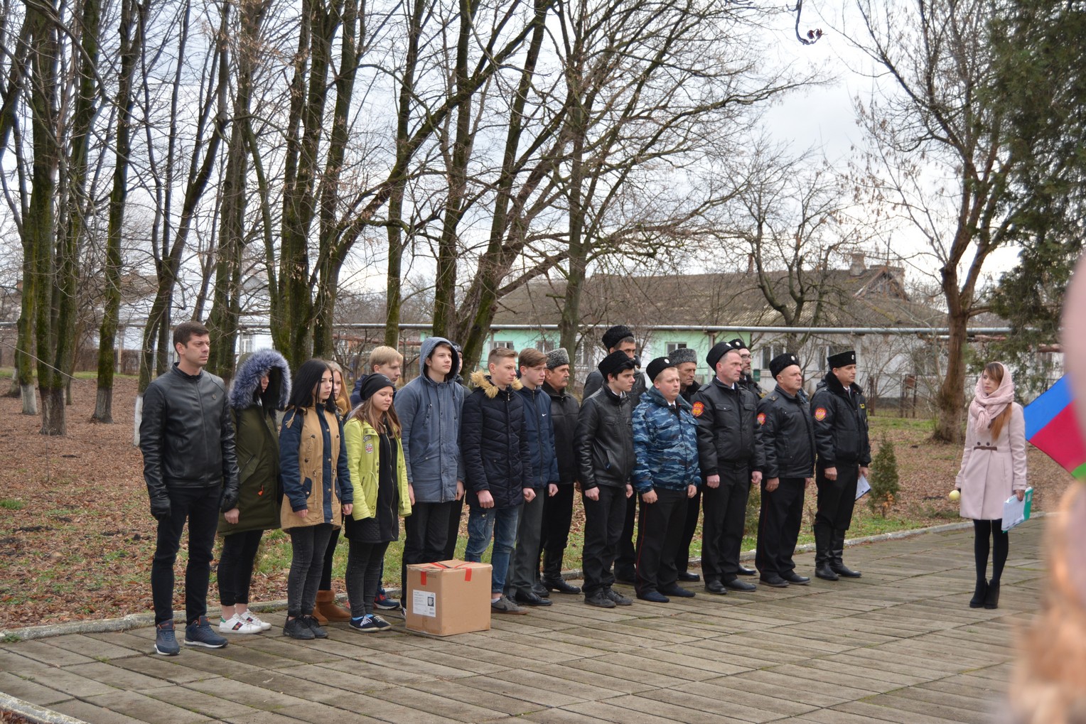 Молодежный совет принял участие в митинге посвященном 75-летию освобождения п. Двубратского от немецко-фашистских захватчиков